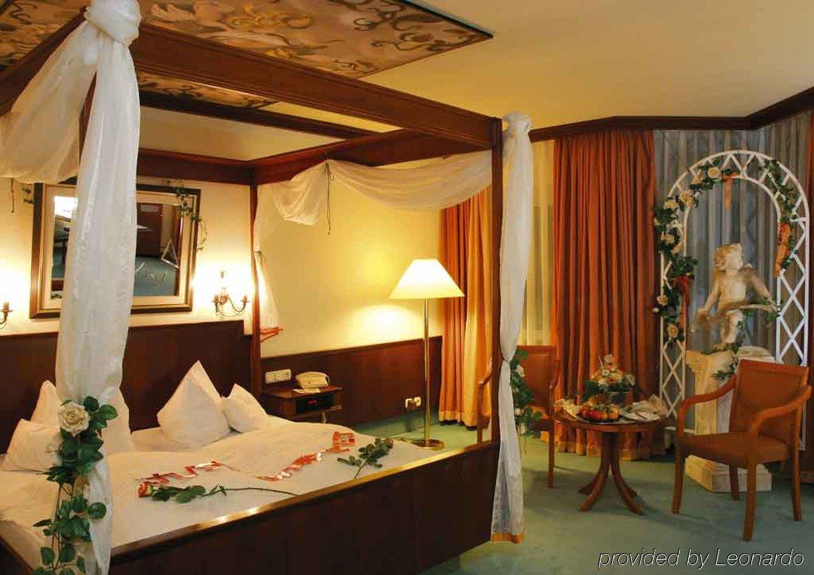 Parkhotel Stadtallendorf Dış mekan fotoğraf