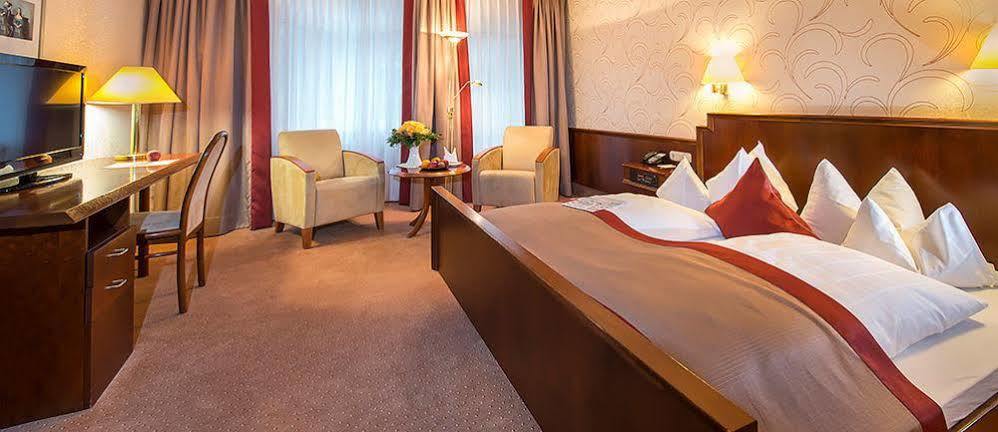 Parkhotel Stadtallendorf Dış mekan fotoğraf